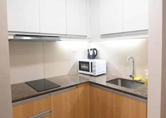 Kuya Awen's Staycation Unit 15k *