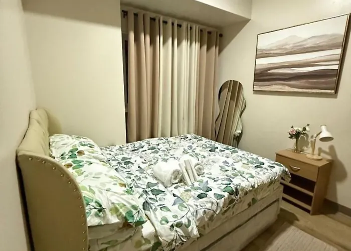 Kuya Awen's Staycation Unit 15k Manila