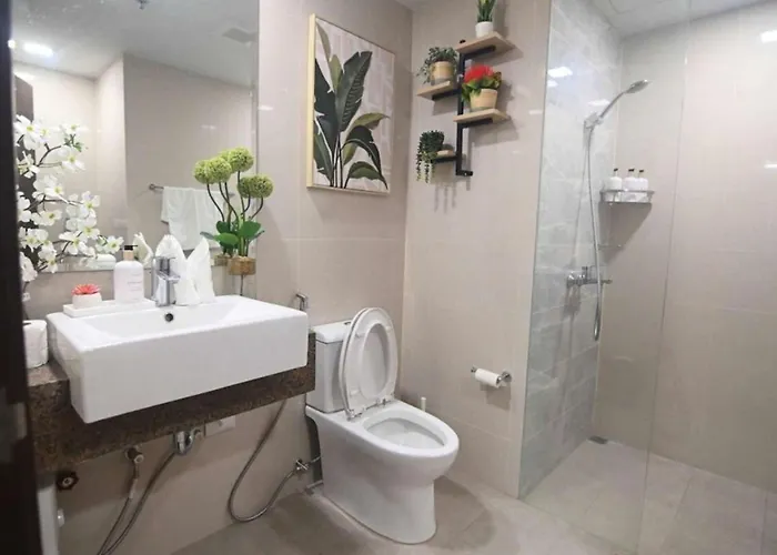 Kuya Awen's Staycation Unit 15k *